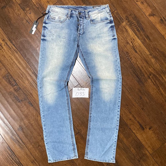 NWT Buffalo David Bitton Evan X Slim Stretch Light Wash Denim Jeans #B33 - Picture 1 of 11
